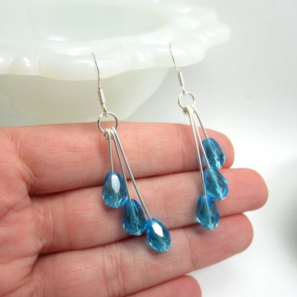 Czech teardrop triple dangle earrings - Picture 1 of 9